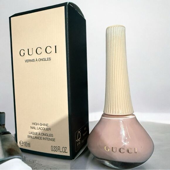 GUCCI NAIL POLISH “ELLEN BLUSH” 413 | HIGH-SHINE FINISH – LUXURY BLUSH PINK - Picture 17 of 17